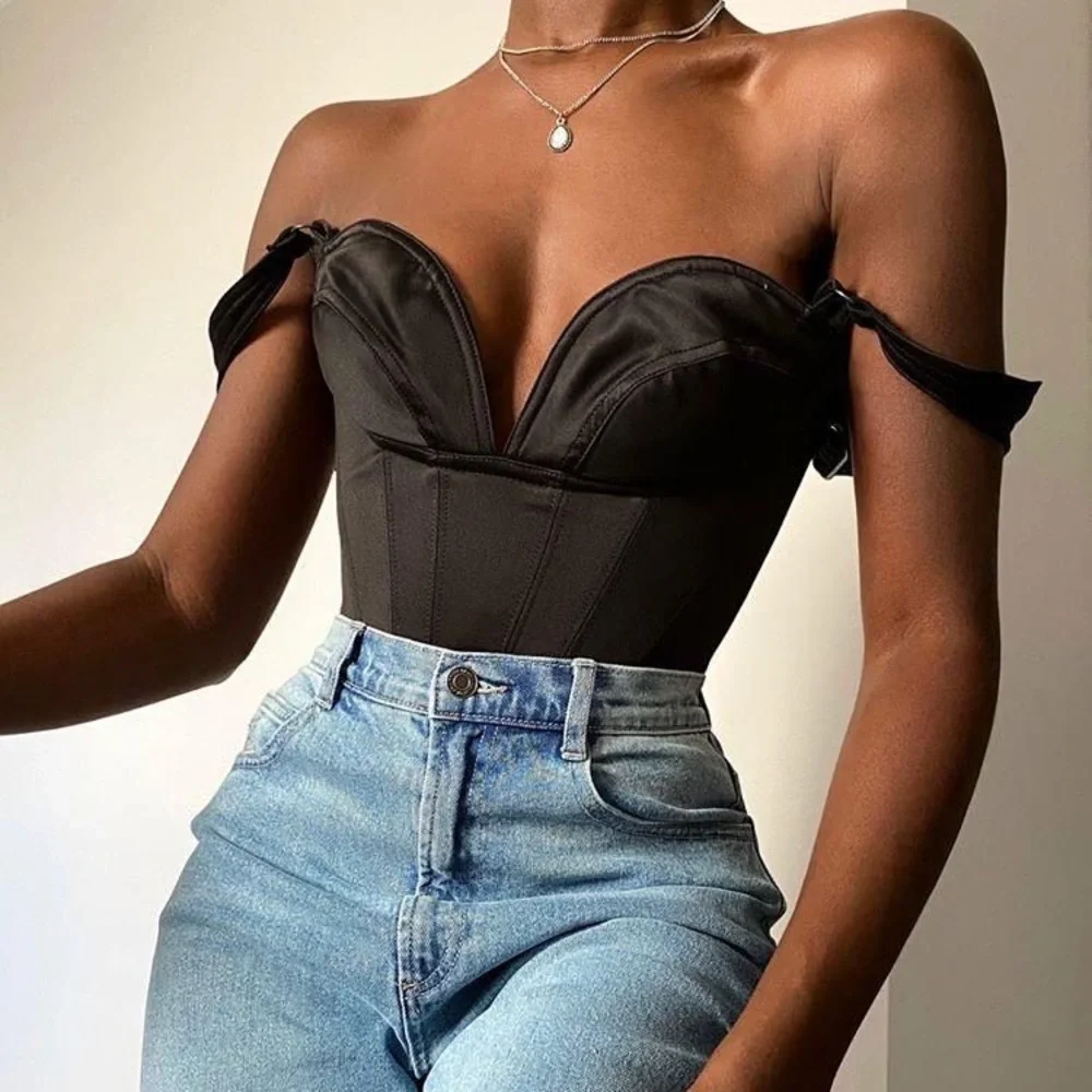House of CB Black Structured Bustier Top - Picture 3 of 9